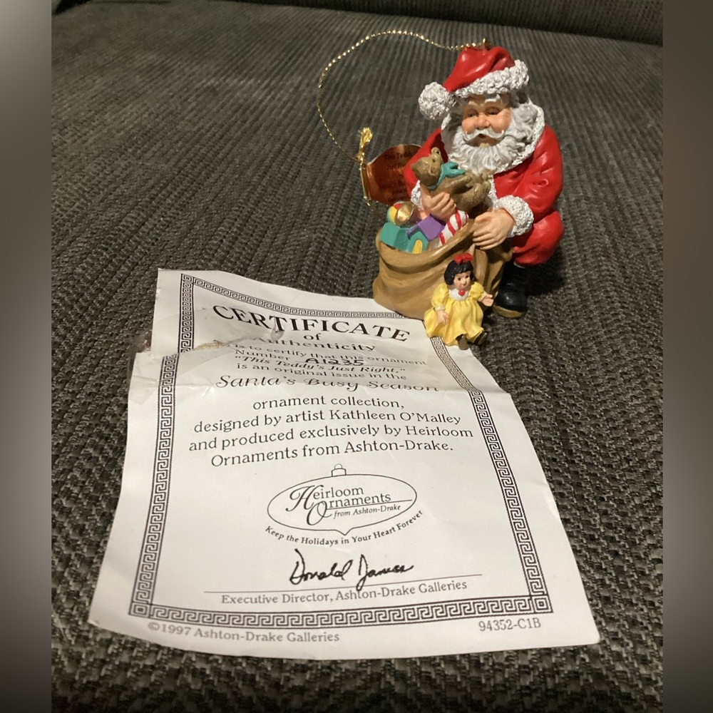 1998 Ashton Drake Santa Heirloom Christmas Ornament “ This Teddy’s Just Right”